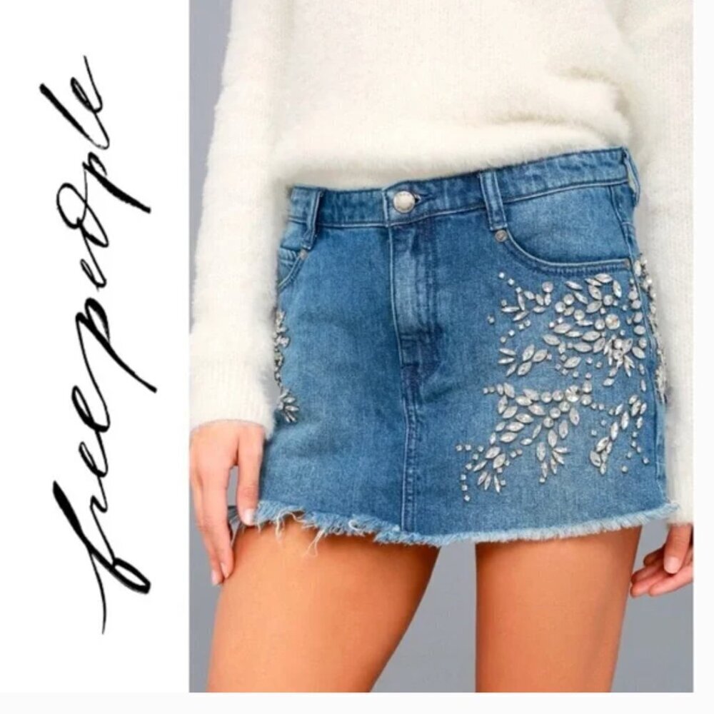 Free People Shine Bright Shine Far Denim Mini Skirt Fray Jeweled Blue New Size 6